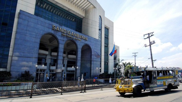 HOSPITAL ARREST? The Sandiganbayan served the arrest warrant for incumbent Lanao del Norte Rep Abdullah Dimaporo while he is in the hospital. File photo by AFP