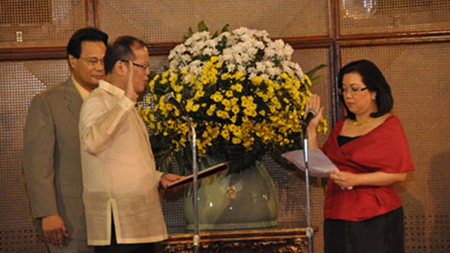PNOY's FIRST: Justice Lourdes Sereno is President Aquino's first appointee to the Supreme Court