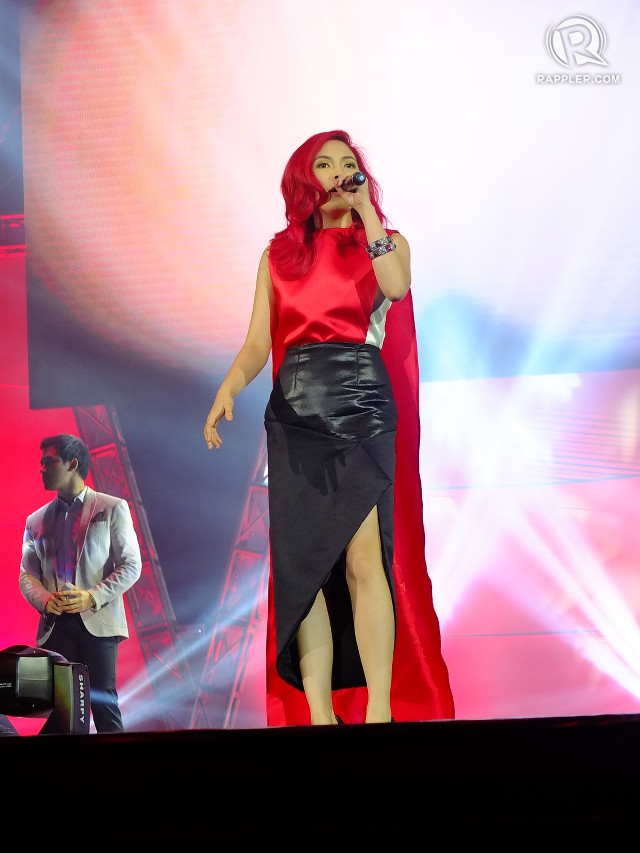 RED IS FOR PASSION. Yeng Constantino sings a medley of love songs to screaming fans