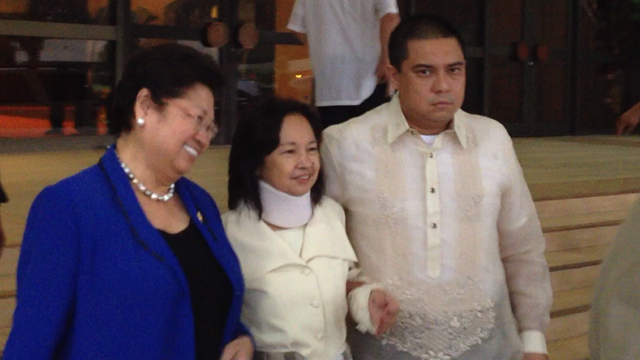 WARM WELCOME: Pampanga Rep. Gloria Arroyo assisted by son Ang Galing Pinoy Rep. Mikey Arroyo and ally Occidental Mindoro Rep. Amelita Villarosa