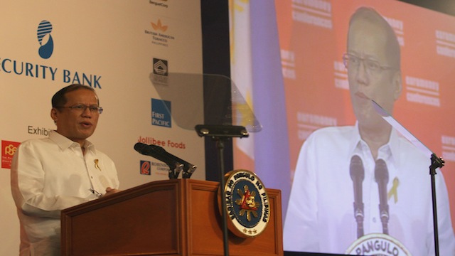 President Benigno Aquino III delivers the Official Opening Address at the 2013 PH investment forum. Photo courtesy of Malacanang