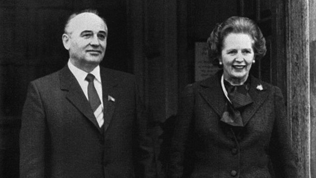 1984, December 16. Thatcher (R) poses with Mikhail Gorbatchev (L), Soviet Politburo member, during their meeting in Chequers (western London). AFP Photo