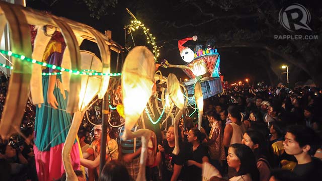 NIGHTMARE BEFORE CHRISTMAS. The UP College of Fine Arts with their Tim Burton-inspired lantern.