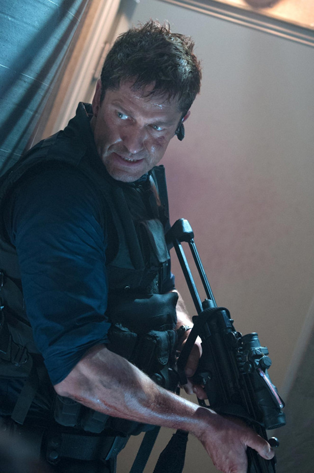 LOOKS FAMILIAR. Gerard Butler is in 'Die Hard' mode for 'Olympus Has Fallen.’ All photos by Millennium Films