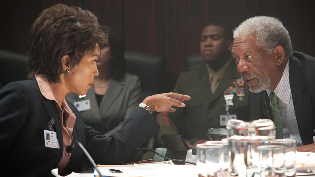 WE ARE AT WAR. Angela Bassett and Morgan Freeman are in the token war room in 'Olympus Has Fallen'
