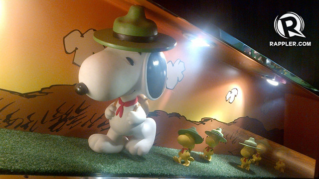BEAGLE SCOUTS. Snoopy and friends line the stairway of the Charlie Brown Cafe. All Photos by Michael G. Yu