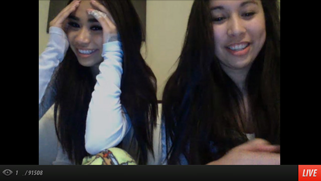 LIKE A VJ. Jessica Sanchez and friend are spending time online and interacting with fans. Screen shot from http://www.ustream.tv/jessicasanchez