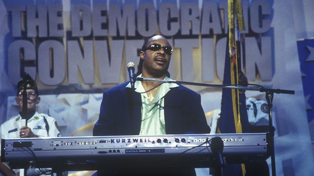 FOR MOM. Stevie Wonder wants to fulfill a promise he made to his mom