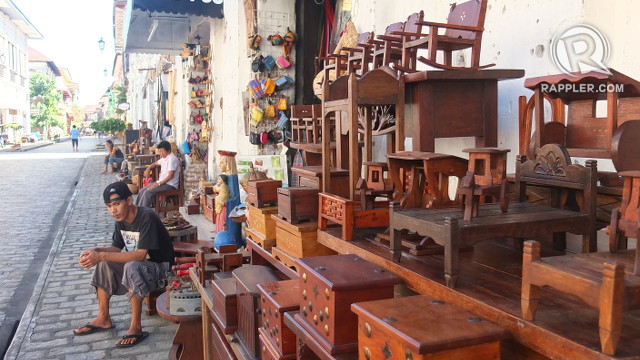 STREET OF SOUVENIRS. Vigan miniature furniture is found in almost all souvenir shops along Calle Crisologo