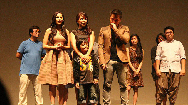 ACTING SHOWCASE. 'Transit' cast gets certificate of recognition. Photo from the film's Facebook page