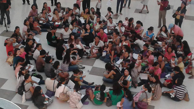 CAGAYAN DE ORO'S MOMMY BRIGHT SIDE. Moms and babies at Centrio Mall. Photo from Meg Gabe