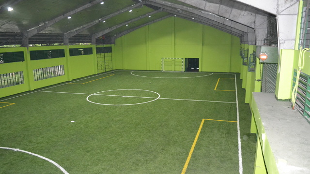 FERRARI OF ALL TURFS. Kick Off houses a 36' by 18' indoor Limonta Infinity Turf covered field for football enthusiasts. Photo courtesy of Jojo de Luzuriaga