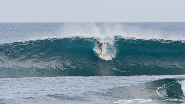 DAY 2. Here's a breakdown of 2nd day victories in Siargao's Cloud 9. All photos by Tim Hain/ASC Media