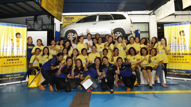 WOMEN WITH DRIVE. Car parts, fluids, how to change a flat tire, and other practical driving tips were discussed. Photo courtesy of Goodyear