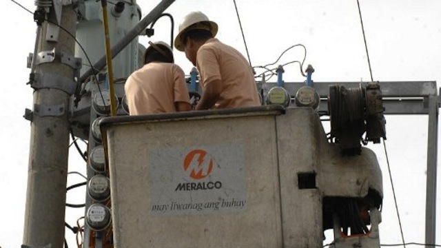 HIGH-POWERED YEAR. Meralco President Oscar Reyes says the utility firm will exceed previously set profit targets for 2013. Photo from Agence France-Presse/Jay Directo