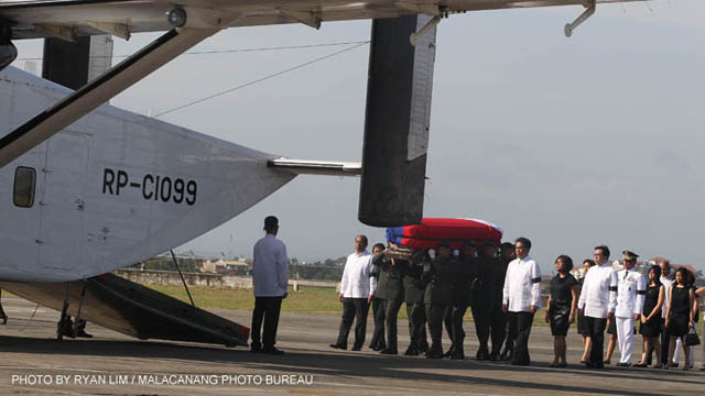 The remains were sent off to Naga by the honorary pallbearers