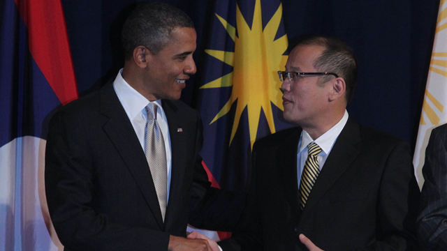 CHINA ISSUE. US President Barack Obama and President Aquino will discuss the China issue when they meet in Malacañang Palace in late April. File photo by Malacañang Photo Bureau 