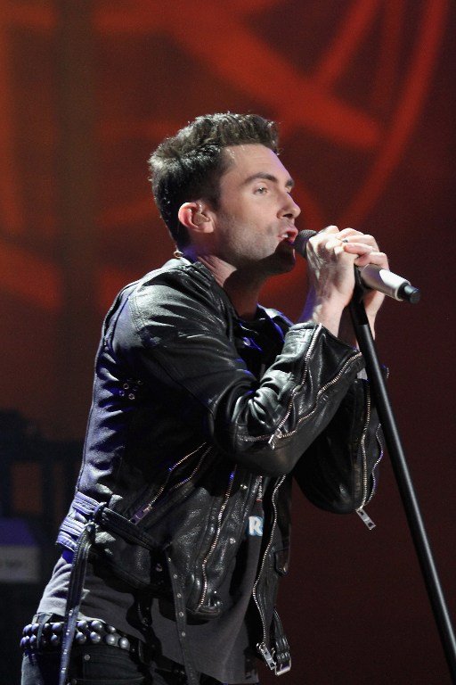 Adam Levine of Maroon 5 performs during Escape To Total Rewards at Union Station on March 1, 2012 in Chicago, Illinois. Tasos Katopodis/Getty Images for Caesars Entertainment/AFP
