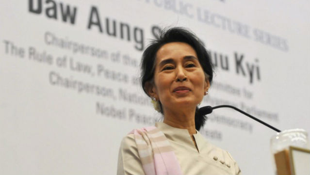 HERO. Nobel Peace Prize laureate Aung San Suu Kyi of Myanmar delivers a speech at the Singapore Management University. Photo: Mohd Fyrol/AFP