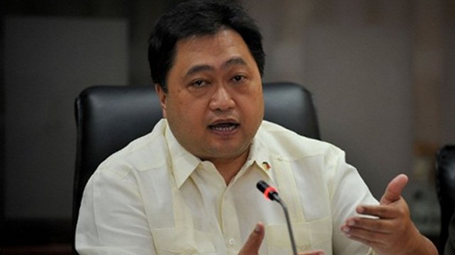PRIORITIES. Finance Secretary Cesar Purisima, who heads the economic cluster of the Cabinet, lists 9 priority measures the executive will push in the upcoming 16th Congress. File photo by AFP