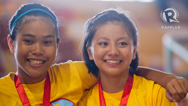SISTERS. Cheng and Gopico have formed a bond in the Palaro. Photo by Rappler/Roy Secretario
