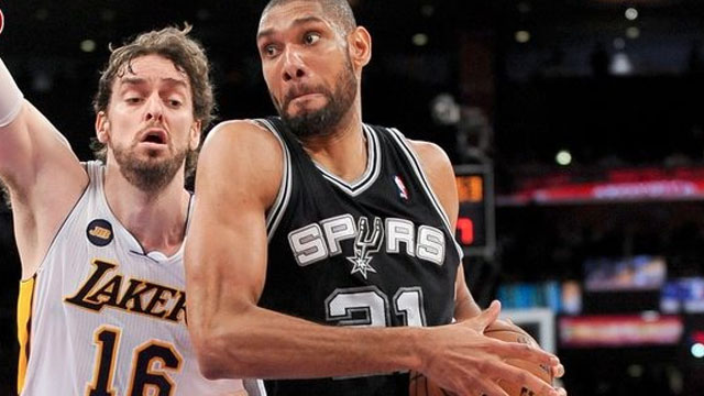 ALL BY HIMSELF? Duncan needs help from his struggling teammates. Photo from Spurs' Facebook page.