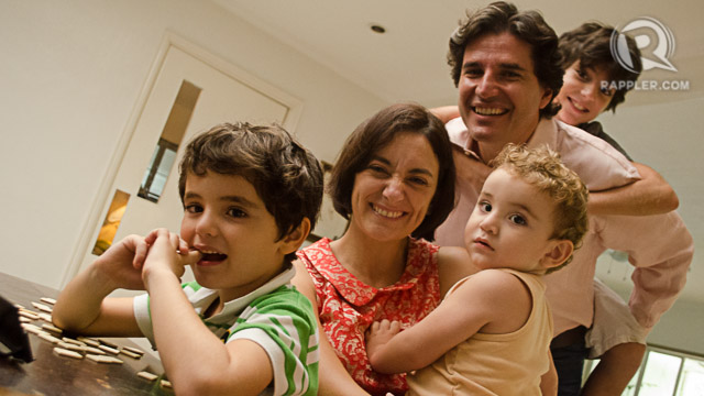 HAPPINESS. The Vassallo family in their Makati home. All photos by Mark Demayo/Rappler