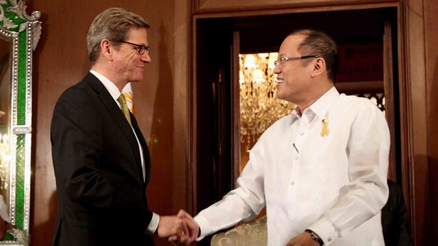 COURTESY CALL. German Federal Foreign Minister Dr. Guido Westerwelle pays Philippine President Benigno Aquino III a courtesy call on February 7, 2013. Photo by Malacañang bureau
