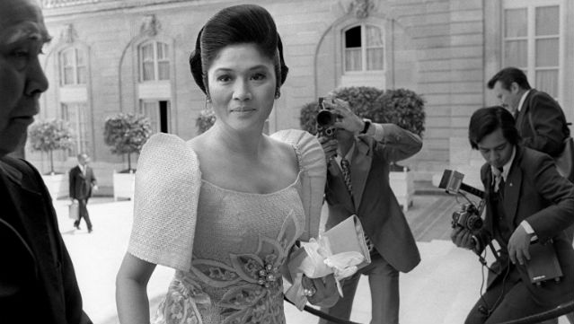 TRAVELER. The First Lady arrives at the Elysee Palace, Paris, 1976. Photo: AFP