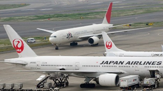 LANDMARK DECISION. Japan Airlines' first order of Airbus aircraft breaks Boeing monopoly. Photo by AFP