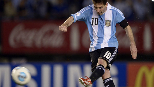 MAGICAL. Lionel Messi was a wizard once more in leading Argentina. Photo by Juan Mabromata/AFP