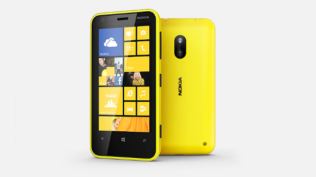 SNAPDRAGON AND CINEMAGRAPH. The Lumia 620 features a 1.0 GHz Snapdragon processor and the Cinemagraph lens exclusive to Lumia phones.
