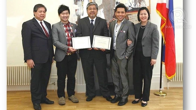 PROUD PINOYS. Filipino Olympic torchbearers Steven Cheung (2nd from left) and Reymund Enteria (4th from left) visit Philippine Ambassador Enrique Manalo (center) at the Philippine Embassy in London. Photo from the DFA website 