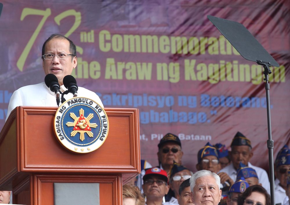 CARE FOR VETERANS. President Benigno Aquino III says his administration has expanded its benefits provided for war veterans. Malacañang Photo Bureau