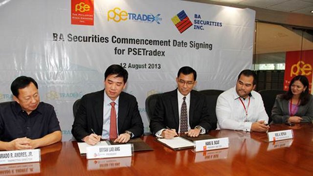 SIGNING CEREMONY. In this photo provided by the PSE are: (Left to Right) Conrado R. Andres, Jr. Marketing Director of BA Securities Inc., Bryan Lao Ang, President of BA Securities Inc., Hans B. Sicat, President and CEO of the Philippine Stock Exchange, Roel A. Refran, COO of the Philippine Stock Exchange and Rachelle C. Blanch, PSE’s Vice President and Head of Market Operations Division. 