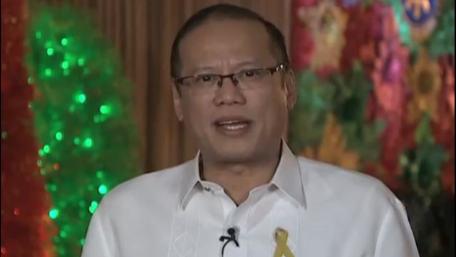 CHRISTMAS MESSAGE. The President delivers his yuletide greetings to Filipinos here and abroad through video. Screen grab from YouTube.