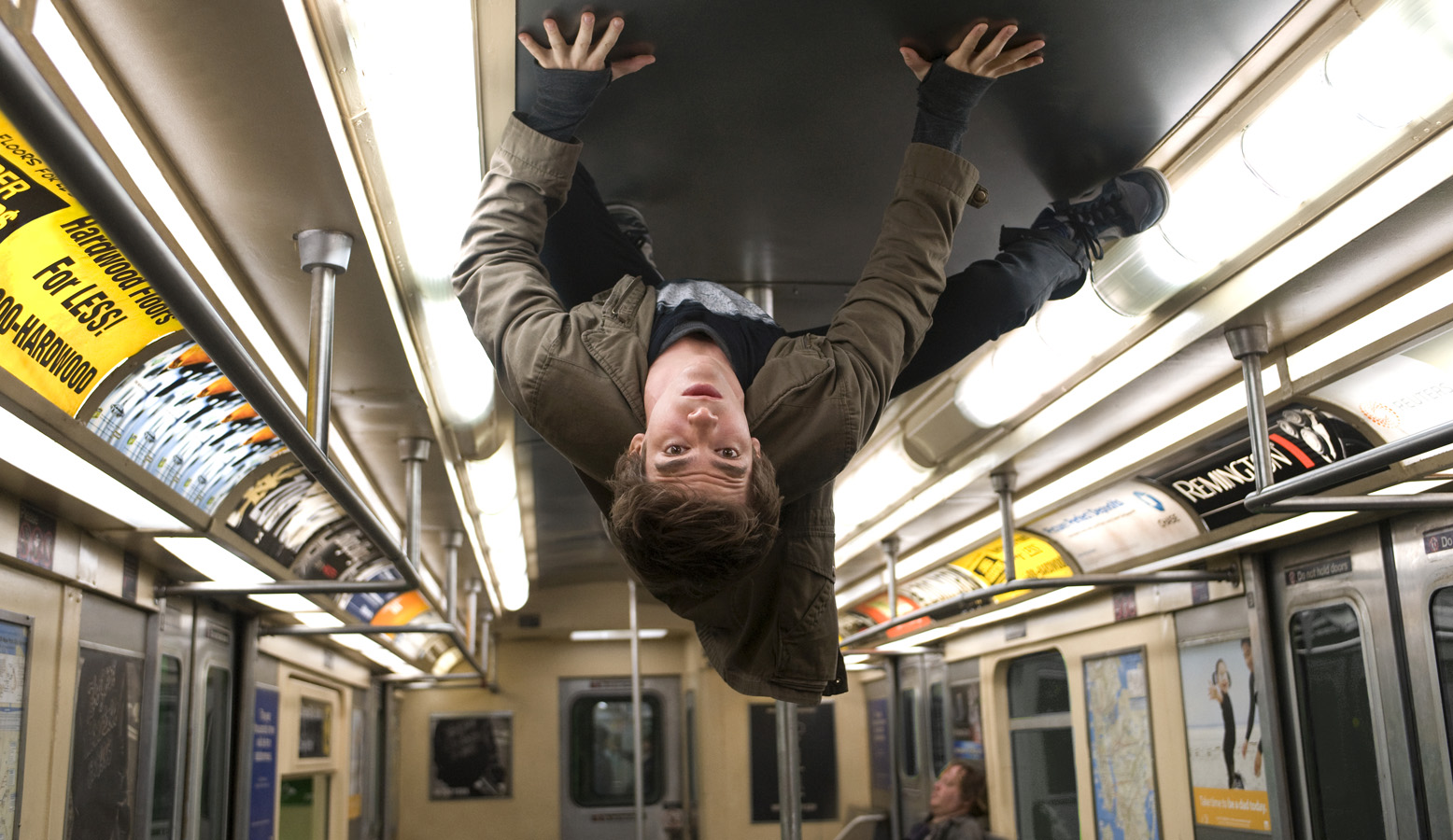 THE VIEW FROM UP HERE. Andrew Garfield’s Peter Parker gets some train-ing