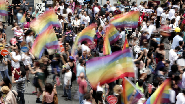 PRIDE WEEK. Hundreds of trangender people and supporters marched through downtown Istanbul as part of the Trans Pride Week 2013, June 30. File photo by Sedat Suna/EPA