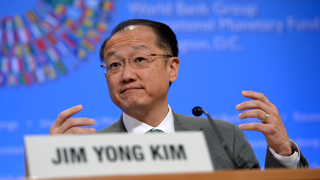 ONE YEAR AFTER. World Bank President Jim Yong Kim has been in office for a year. Challenges at the anti-poverty organization remains. In this file photo, he responds to a question from the news media during a press conference at the 2013 IMF and World Bank Spring Meetings in Washington. Photo by EPA 