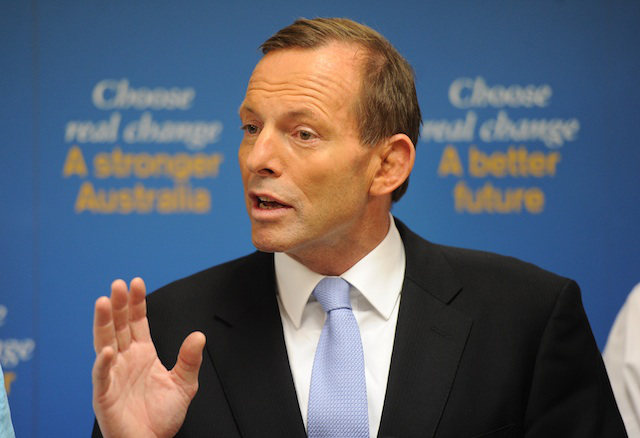 ON AUSTRALIAN REFUGEES. Australian opposition leader and leader of the Liberal Party, Tony Abbott, speaks during a press conference after a tour the JBS meat processing plant west of Brisbane, Australia, 05 August 2013. Photo by EPA/Dave Hunt