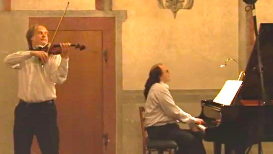 TOP VIOLINIST ALEXANDER DUBACH in a performance with Sebestyén Nyirö (piano). Screen grab from YouTube