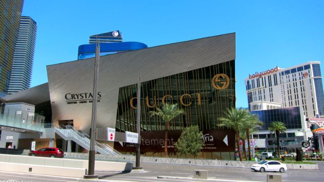SHOPPING IN VEGAS IS a choice between saving or splurging, all yours to make