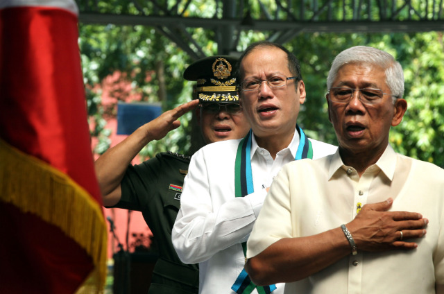 FEARING TENSION. President Benigno Aquino III says the Armed Forces of the Philippines (AFP) spotted two Chinese hydrographic ships in the disputed South China Sea. In this photo taken on August 14, 2014, Aquino leads the ceremonial distribution of assault rifles at the AFP Headquarters. In front of him is Defense Secretary Voltaire Gazmin. Photo by Robert Viñas/Malacañang Photo Bureau