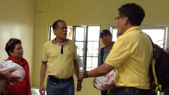 'GOOD HANDS.' Presidential Spokesperson Edwin Lacierda says President Aquino left Tacloban because he is confident of the "composite team" led by Interior Secretary Mar Roxas and Social Welfare Secretary Dinky Soliman. File photo from Aquino's Facebook page