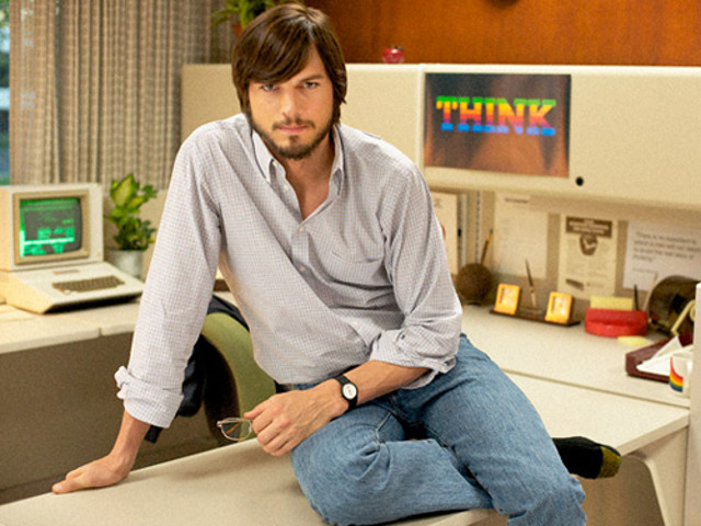 UNCANNY RESEMBLANCE. Kutcher in the 'first look' pic from 'jOBS' released in December 2012. Photo from the Geek Tyrant Facebook page