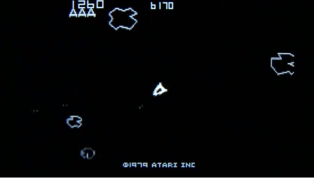 THEY'RE BACK. The Internet Archive brings back pre-Internet era video games like Asteroids. Screenshot from Youtube
