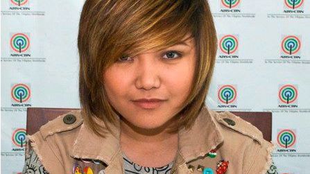 LOVING DAUGHTER. Charice Pempengco tweets to her father. Image from the X-Factor Philippines Facebook page from lionhearttv.blogspot.com