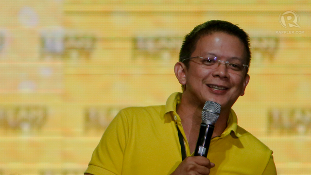 DOWN TO 3RD-4TH. Sen Francis "Chiz" Escudero loses the number two spot in a recent SWS survey, sliding down to rank 3-4. He lost 14 survey points in the poll. Photo taken during the Team PNoy proclamation rally on February 12, 2013. RAPPLER/John Javellana 