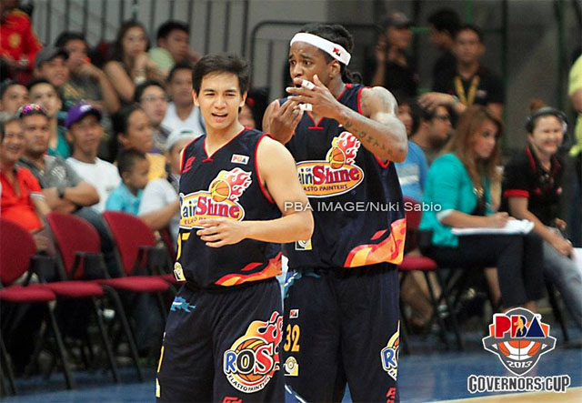 GETTING BACK. Tiu and Reid hope to lead ROS back to victory. Photo by PBA Images/Nuki Sabio.