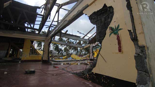 RUINS. The inside view of what was once a high school classroom in Hernani, Eastern Samar. Photo by Franz Lopez/Rappler